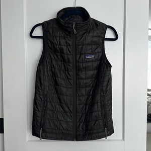 Patagonia Women's Nano Puff Vest Black (SMALL)